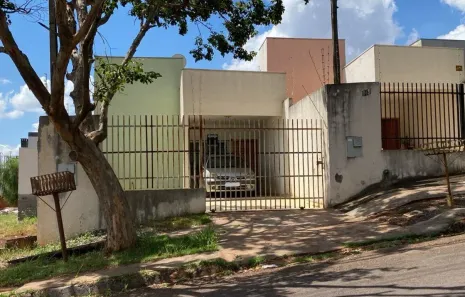 Casa com 2 Quartos à venda, 76m² no Jardim São Paulo, Maringá