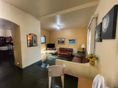 Casa com 3 Quartos à venda, 315m² no Cidade Alta, Piracicaba