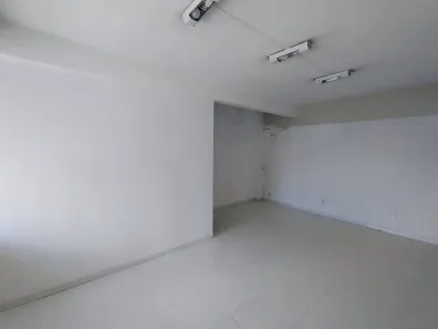 Sala Comercial para alugar, 65m² no Canto, Florianópolis