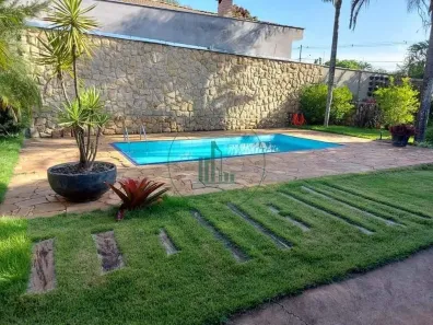 Fazenda/Sítio com 3 Quartos à venda, 252m² no Estância Lago Azul (Ártemis), Piracicaba