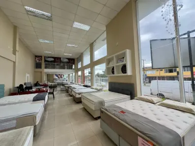 Prédio Comercial com 6 Quartos à venda, 1061m² no Jardim Social, Curitiba