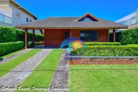 Casa de Condomínio com 3 Quartos à venda, 224m² no Baougainville Residencial, Peruíbe