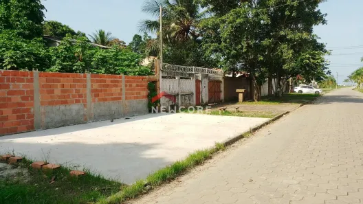 Lote/Terreno à venda, 350m² no Praia das Palmeiras, Caraguatatuba