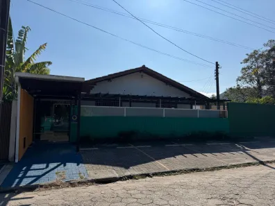 Imóvel Comercial com 7 Quartos à venda, 288m² no Santa Mônica, Florianópolis