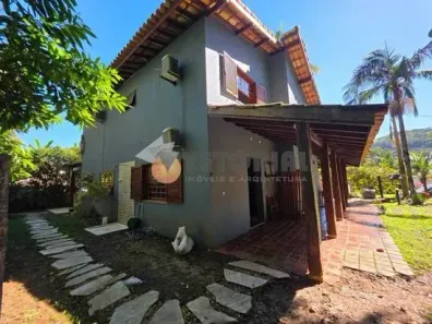 Sobrado com 4 Quartos à venda, 269m² no Paúba, São Sebastião