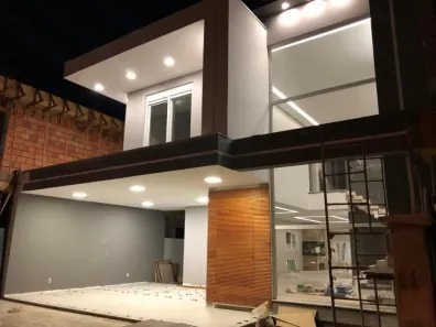 Casa com 3 Quartos à venda, 225m² no Igara, Canoas