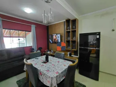 Casa com 2 Quartos à venda, 120m² no Jardim Bela Vista, Taubaté