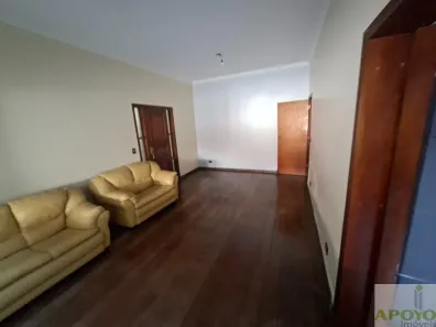 Sobrado com 3 Quartos à venda, 300m² no Jardim Ipanema (Zona Sul), São Paulo