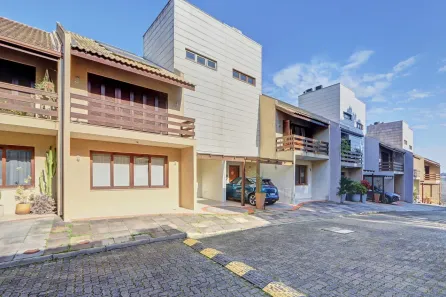 Casa de Condomínio com 4 Quartos à venda, 241m² no Lomba do Pinheiro, Porto Alegre
