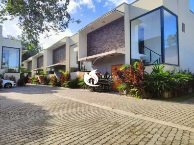 Casa de Condomínio com 3 Quartos para alugar, 120m² no Boiçucanga, São Sebastião