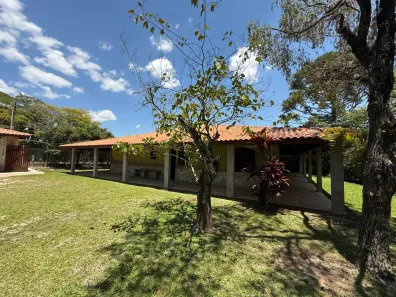 Casa com 4 Quartos para alugar, 250m² no Condomínio Porta do sol, Mairinque