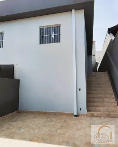 Casa com 2 Quartos à venda, 61m² no Vila Santa Helena, Atibaia