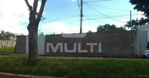 Lote/Terreno com 1 Quarto à venda, 1000m² no Cidade Jardim, Uberlândia