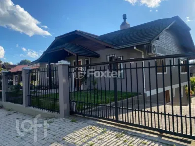 Casa com 3 Quartos à venda, 288m² no Centro, Canela