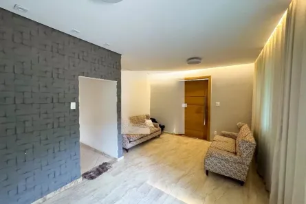 Casa com 3 Quartos à venda, 300m² no Califórnia, Belo Horizonte