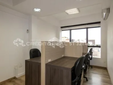 Sala Comercial à venda, 127m² no Passo da Areia, Porto Alegre