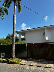 Casa com 3 Quartos à venda, 540m² no Poço, Recife