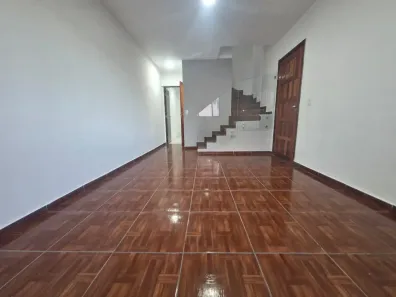 Sobrado com 2 Quartos à venda, 70m² no Mirante de Jandira, Jandira