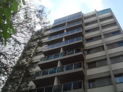 Apartamento com 3 Quartos para alugar, 80m² no Moema, São Paulo