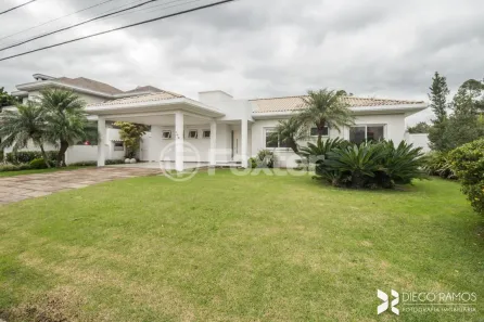 Casa de Condomínio com 3 Quartos à venda, 253m² no Chapéu do Sol, Porto Alegre