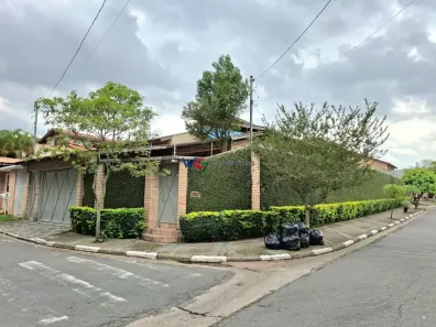Casa com 3 Quartos à venda, 200m² no Jardim Medina, Poá