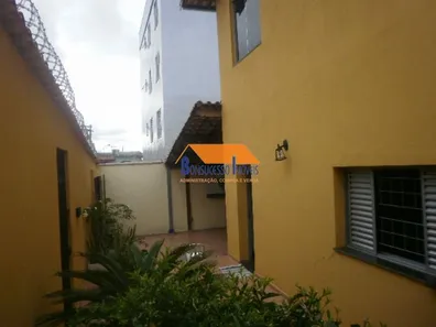 Casa com 5 Quartos à venda, 240m² no Santa Cruz, Belo Horizonte