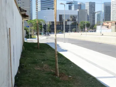 Lote/Terreno à venda, 10m² no Chácara Santo Antônio (Zona Sul), São Paulo