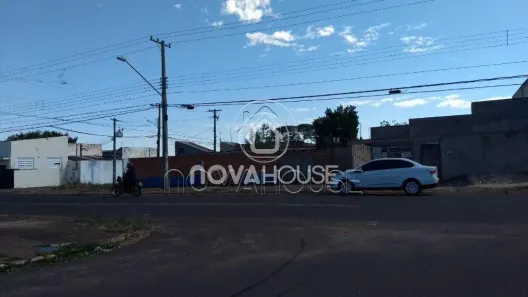 Lote/Terreno à venda, 180m² no Jardim Nhanhá, Campo Grande