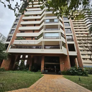 Apartamento com 3 Quartos para alugar, 245m² no Jardim Europa, São Paulo