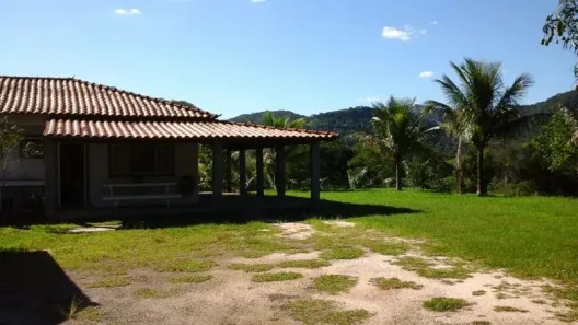 Fazenda/Sítio com 3 Quartos à venda, 4300m² no Barão do Retiro, Juiz de Fora