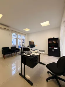 Sala Comercial à venda, 61m² no Santa Amélia, Belo Horizonte