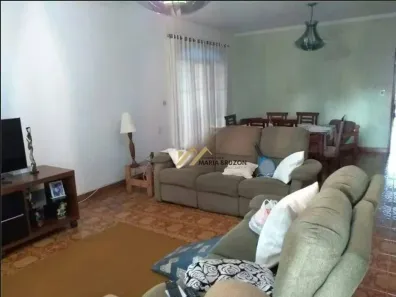 Casa com 2 Quartos à venda, 361m² no Jardim Pacaembu, Jundiaí