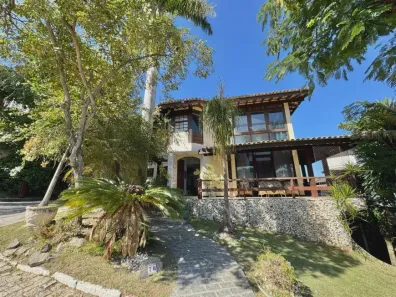 Casa de Condomínio com 4 Quartos à venda, 506m² no Camboinhas, Niterói