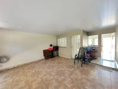 Casa com 2 Quartos à venda, 75m² no Núcleo Habitacional Juscelino Kubitschek, Marília