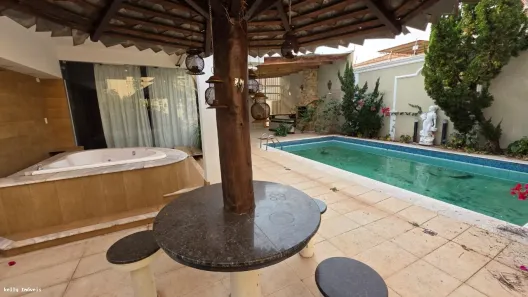 Casa com 5 Quartos à venda, 353m² no Jardim Aviação, Presidente Prudente