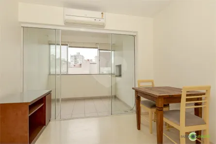 Apartamento com 2 Quartos à venda, 65m² no Centro Histórico, Porto Alegre