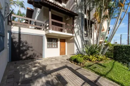 Casa com 3 Quartos à venda, 203m² no Ipanema, Porto Alegre