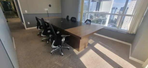 Sala Comercial à venda, 300m² no Jardim das Acácias, São Paulo