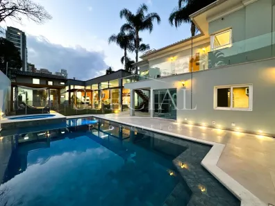 Casa com 5 Quartos à venda, 750m² no Campo Belo, São Paulo