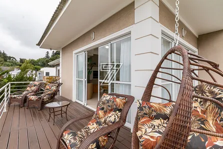 Casa de Condomínio com 4 Quartos à venda, 427m² no Pilarzinho, Curitiba