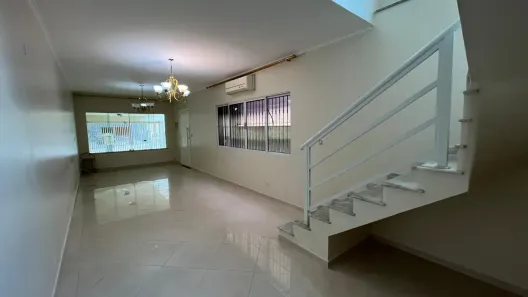 Sobrado com 3 Quartos à venda, 180m² no Vila Dom Pedro II, São Paulo