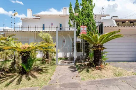 Casa com 3 Quartos à venda, 370m² no Três Figueiras, Porto Alegre