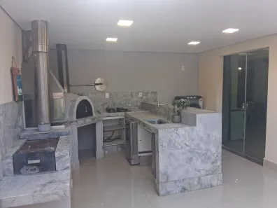 Casa de Condomínio com 3 Quartos à venda, 180m² no Despraiado, Cuiabá