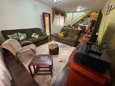 Casa com 3 Quartos à venda, 200m² no Vila Santa Delfina, São Paulo
