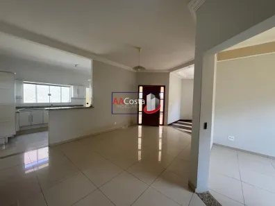 Casa com 3 Quartos à venda, 195m² no Jardim Barão, Franca
