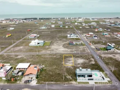 Lote/Terreno à venda, 300m² no Areias Claras, Balneário Gaivota