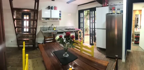 Casa de Condomínio com 2 Quartos à venda, 50m² no Rio Acima, Vargem