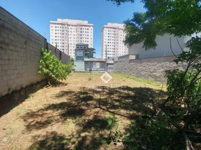 Lote/Terreno à venda, 250m² no Loteamento Villa Branca, Jacareí