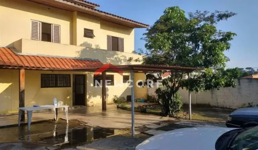 Sobrado com 2 Quartos à venda, 181m² no Cidade das Flores, Osasco