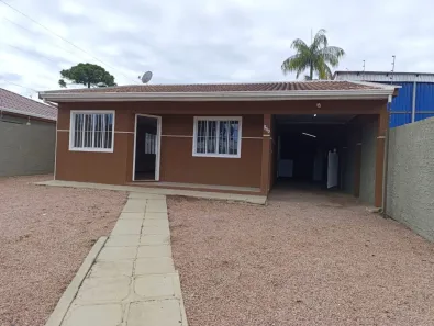 Casa com 3 Quartos para alugar, 144m² no Emiliano Perneta, Pinhais